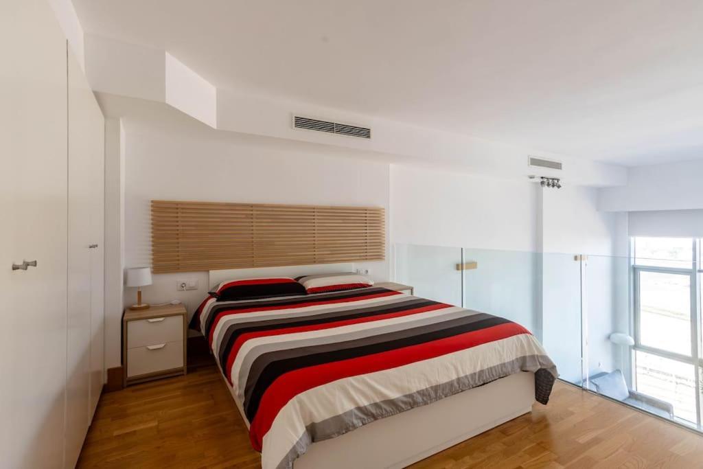 瓦伦西亚Duplex Loft Apartamento Con Parking Gratis公寓 外观 照片